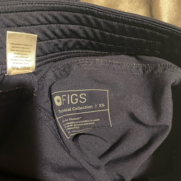 Selling a pair of extra small figs bottoms ! - Picture 3 of 3